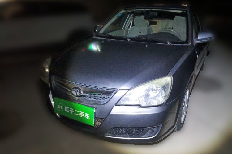 Used Soueast V3 Lingyue 2013 Revised Version 1.5L Manual – Affordable Edition