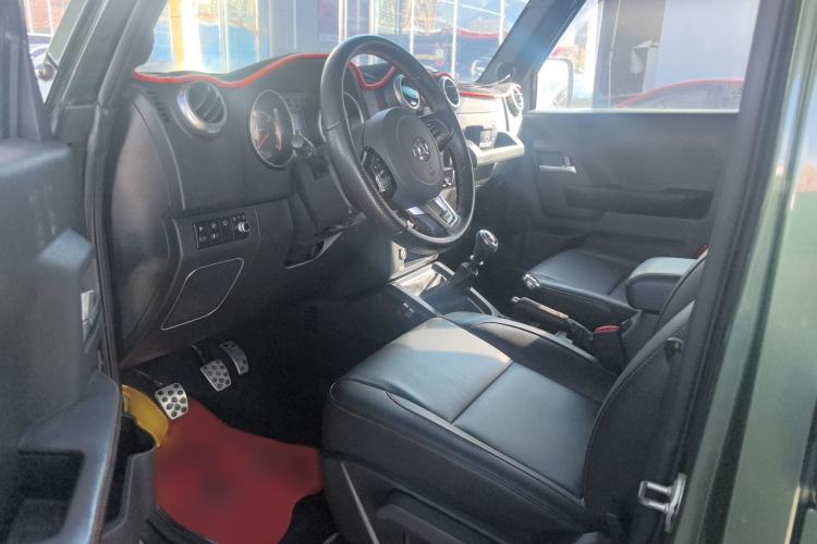 Used BAIC Off-Road BJ40 2018 40L 2.0T Manual Diesel Four-Wheel Drive Prestige Edition