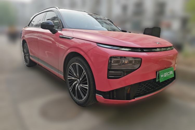 Used XPeng G9 2024 570 Max Front Right 45 Deg