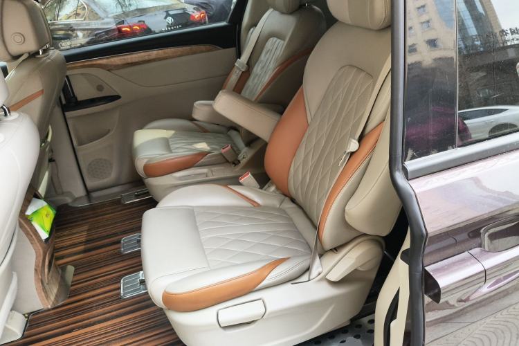 Used Buick GL8 2018 ES 28T Comfort Model China VI Standard
