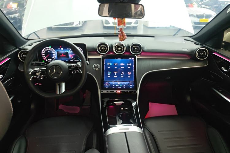 Used Mercedes-Benz C-Class 2023 C 200 L Sport Edition Center Console