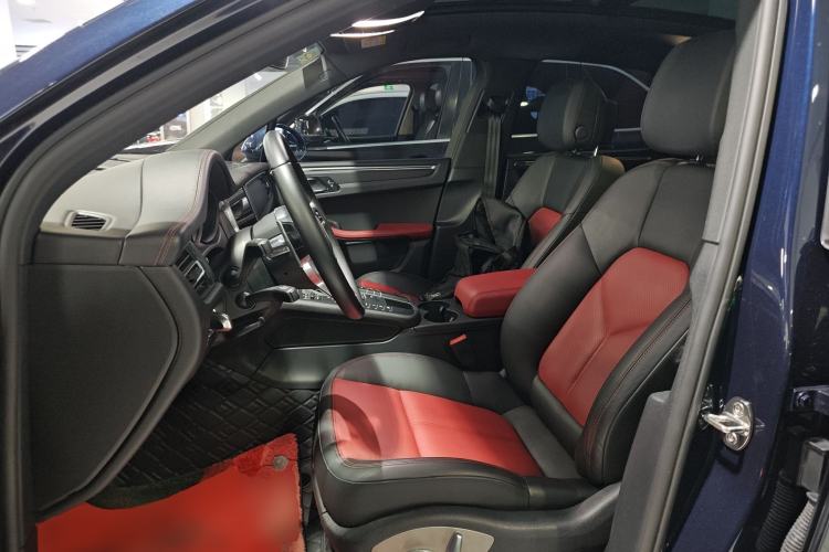 Used Porsche Macan 2021 Macan 2.0T
