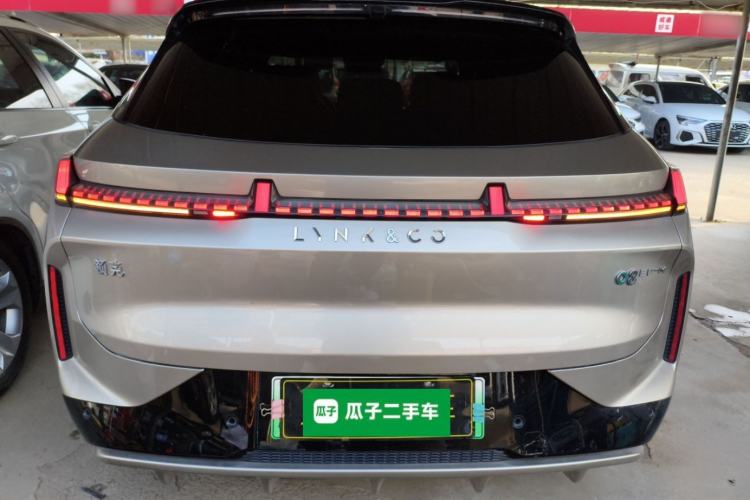 Used Lynk & Co 08 EM-P 2023 120km Long-Range Halo
