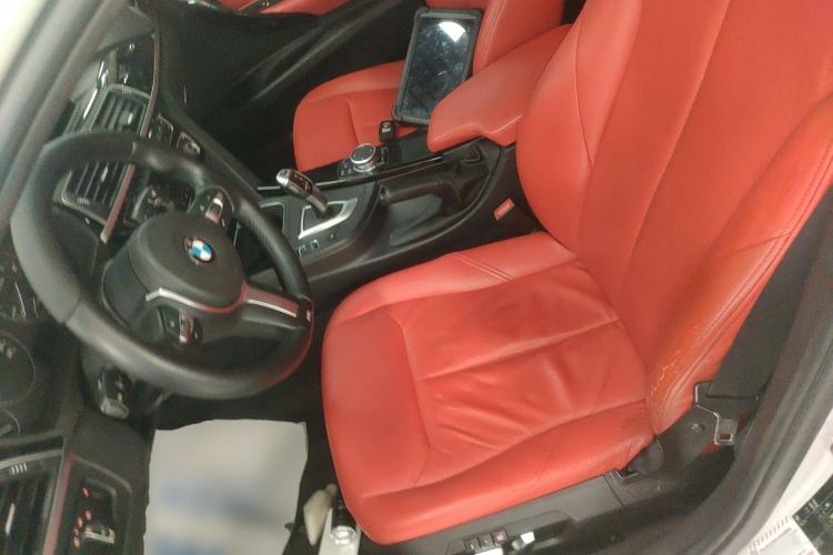 Used BMW 3 Series 2016 316i Fashion Model
