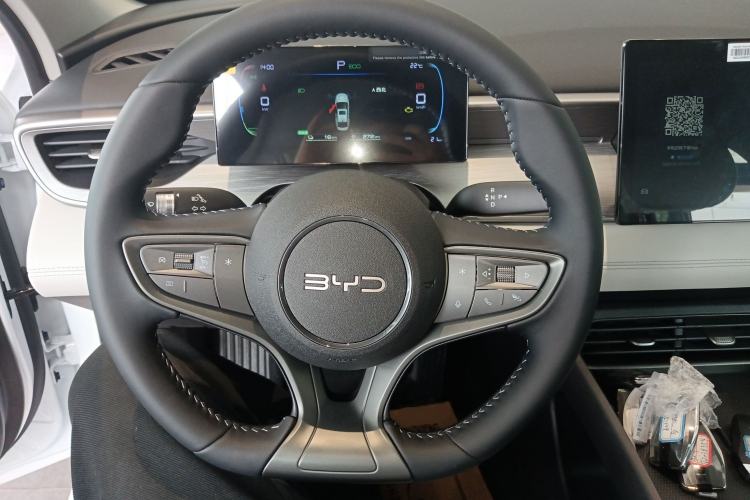 Used BYD Seal 05 DM-i 2026 DM-i 128KM Luxury Edition Steering Wheel