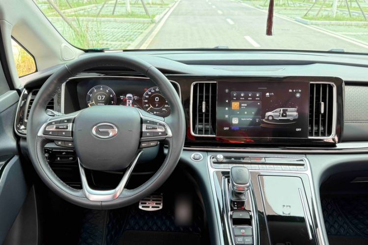 Used GAC Trumpchi M8 2023 Master Series 390T Prestige Edition Interior 7