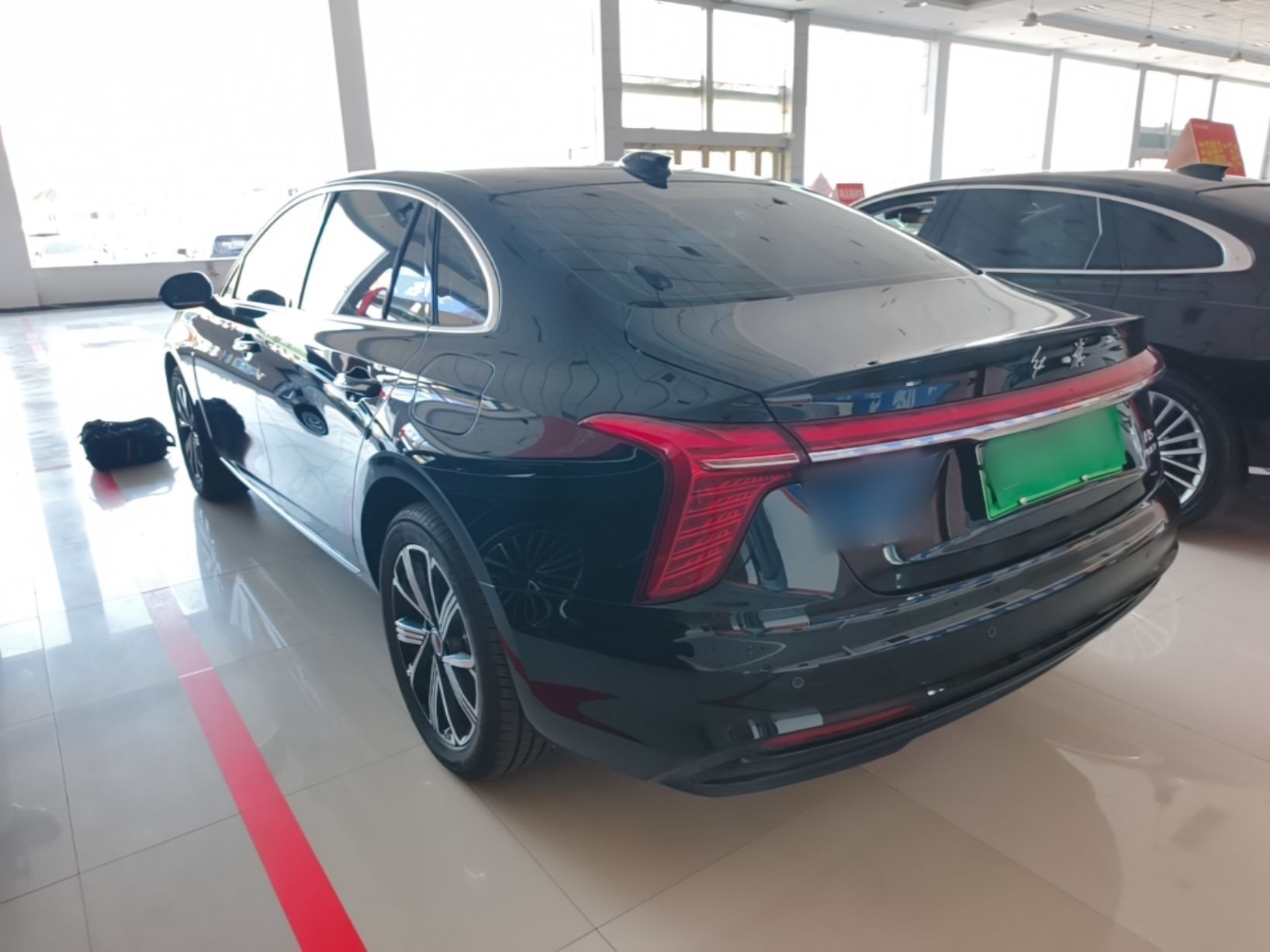 Hongqi H5 PHEV 2025 130 Super Hybrid Version — снимка 13
