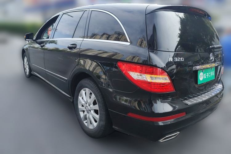 Used Mercedes-Benz R-Class 2017 R 320 4MATIC Business Edition Prestige Model