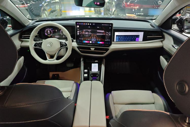 Used Volkswagen Passat 2025 Pro 380TSI Starry Dragon Edition
