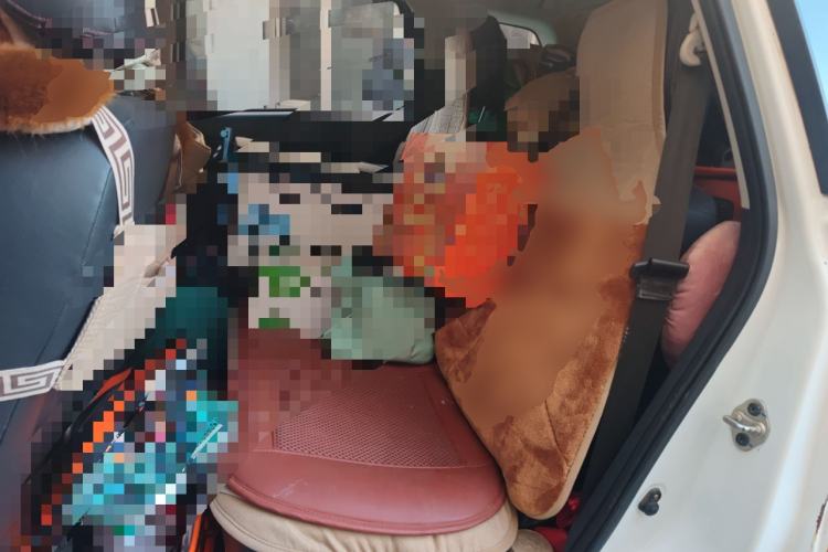 Used HYOSOW S3 2014 1.5L Luxury Version China IV Emission Standard Left Rear Seat