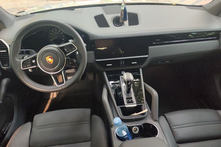 Used Porsche Cayenne E-Hybrid 2022 Cayenne E-Hybrid 2.0T Platinum Edition
