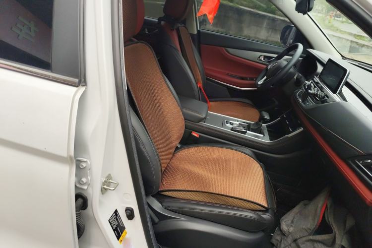 Used CHANGAN CS75 2023 Enjoy Edition 1.5T DCT Luxury Version Right Front Seat