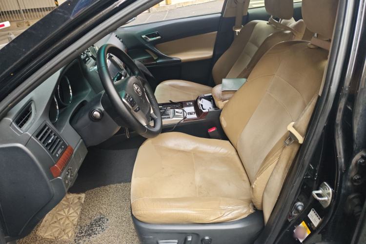 Used Toyota Reiz 2013 2.5V Shangrui Navigation Edition Left Front Seat