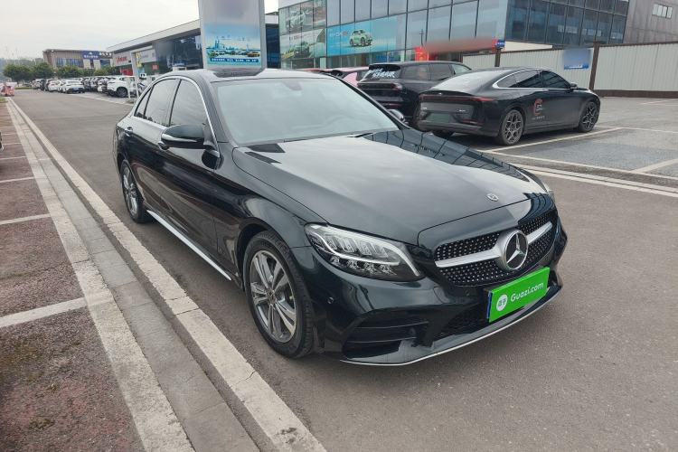 Used Mercedes-Benz C-Class 2020 Restyled C 200 L Fashion Edition Sport Version Front Right 45 Deg