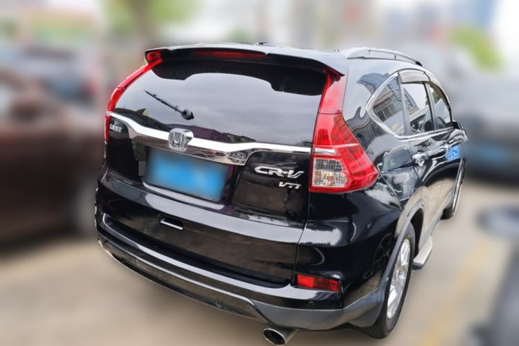 Used Honda CR-V 2015 2.4L two-wheel drive luxury version Rear Right 45 Deg
