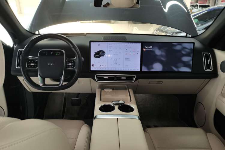 Used Li Auto L7 2023 Pro Model
