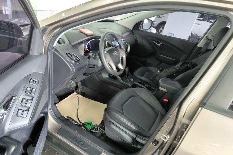 Used Hyundai ix35 2013 2.0L Automatic 2WD Comfort GL China IV Standard
