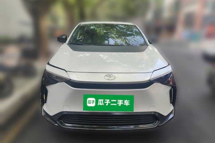 Used Toyota FAW bZ4X 2022 Two-Wheel-Drive Long-Range JOY Edition
