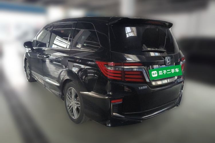 Used Honda Elysion 2019 2.0L Hybrid Luxury Edition Rear Left 45 Deg