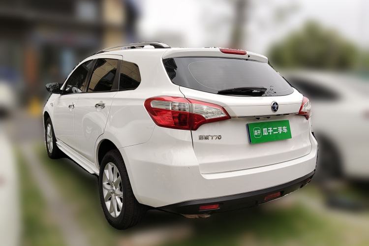 Used Venucia T70 2016 2.0L Manual RuiXiang Edition
