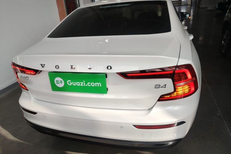 Used Volvo S60 2025 B4 Zhiyi Luxury Edition Rear