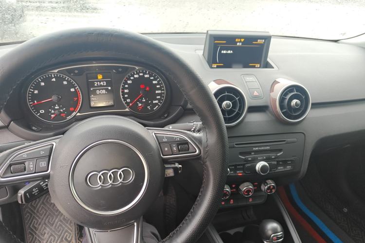 Used Audi A1 2014 30 TFSI Sportback Comfort Model
