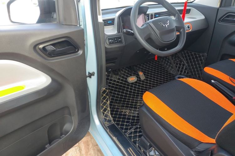 Used Wuling Hongguang MINIEV 2020 Zizai Version Lithium-NMC
