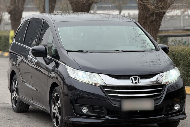Used Honda Odyssey 2015 Revised 2.4L Luxury Edition