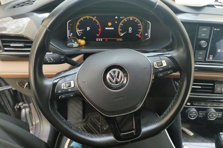 Used Volkswagen Tharu 2019 330TSI Four-Wheel Drive Flagship Model China VI Standard Steering Wheel