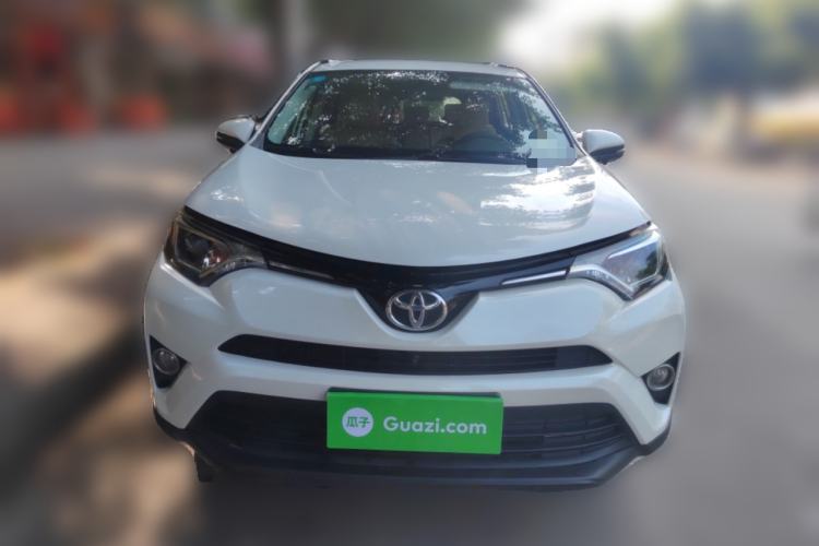 Used Toyota RAV4 2016 2.0L CVT Two-Wheel Drive Urban Edition China V Standard