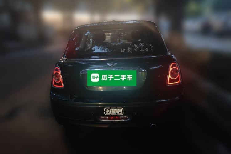 Used MINI 2011 1.6L ONE

