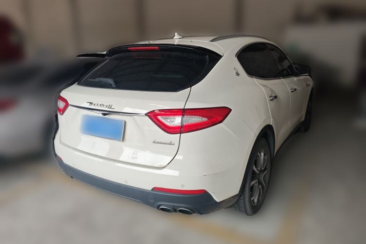 Used Maserati Levante 2016 3.0T Standard Edition Rear Right 45 Deg
