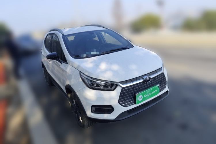 Used BYD Yuan New Energy 2019 EV535 Smart Connect Trendsetting Model Front Right 45 Deg
