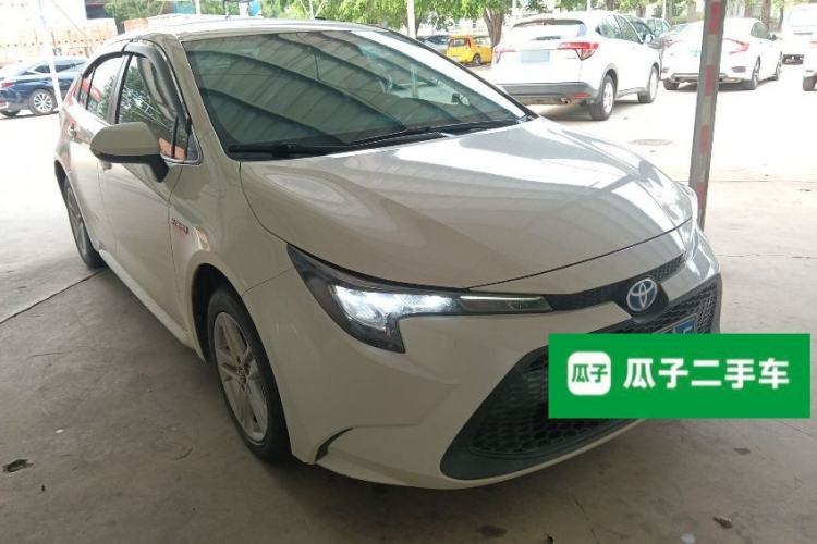 Used Toyota Levin 2019 Dual-Engine 1.8H E-CVT Entry-Level Model China VI Standard Front Right 45 Deg
