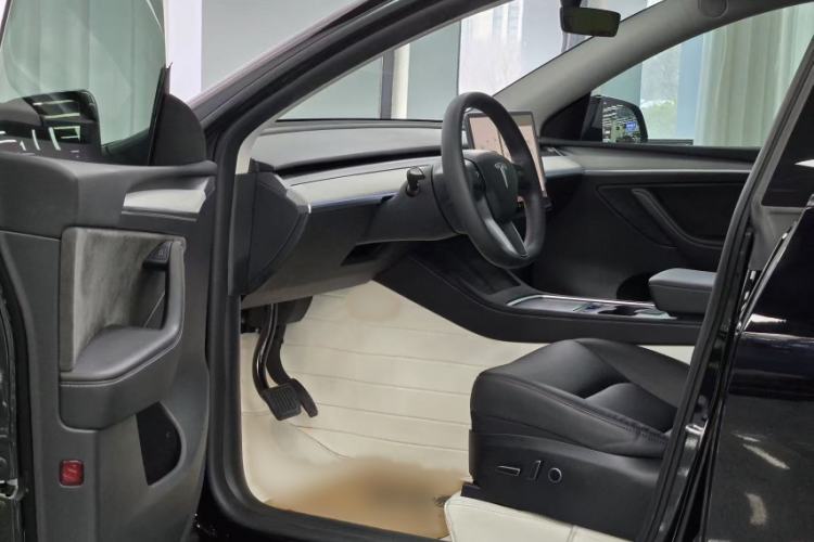 Used Tesla Model Y 2024 Rear-Wheel-Drive Version