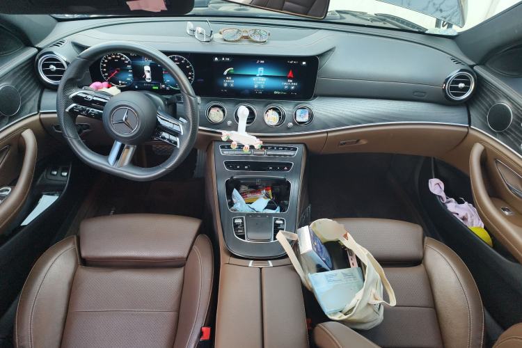 Used Mercedes-Benz E-Class New Energy 2022 Second Facelift E 350 e L Plug-in Hybrid Sports Sedan
