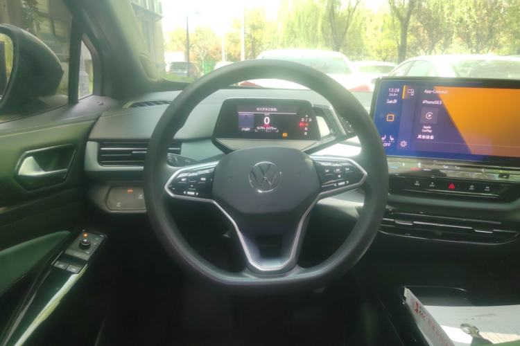 Used Volkswagen ID.4 X 2021 Pure Edition
