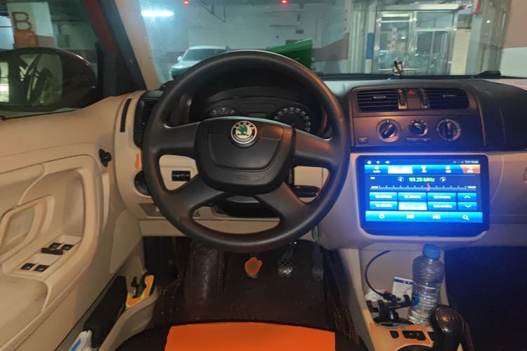 Used Skoda Fabia 2012 1.4L Manual Crystal Edition Steering Wheel