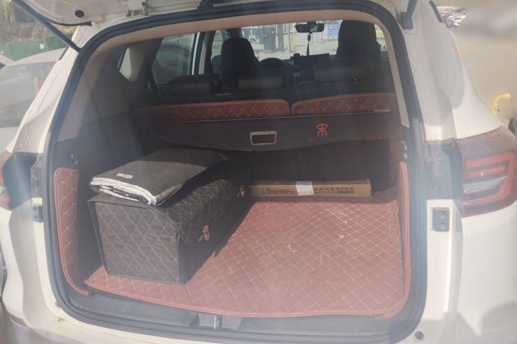 Used BYD Song 2020 Classic Edition 1.5T Manual Luxury Model
