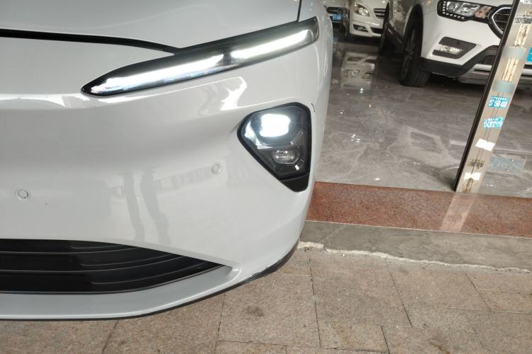 Used Nio ET7 2022 75 kWh Left Front Headlight