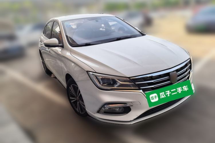 Used Roewe i5 2019 1.5L Manual 4G Connectable Langhao Edition Front Right 45 Deg