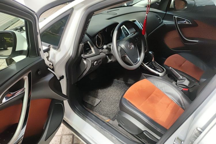 Used Buick GT 2014 XT 1.6T Automatic Fashion Sport Edition