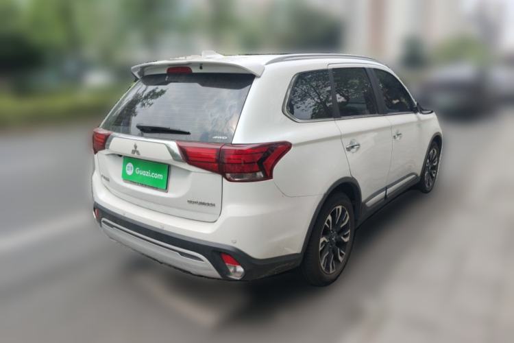 Used Mitsubishi Outlander 2020 2.4L 4x4 Zhi Xiang Edition 5 Seats