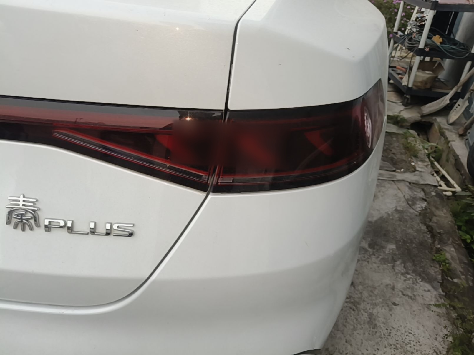 BYD Qin PLUS 2024 HONOR Edition DM-i 55KM Leading Model — снимка 9