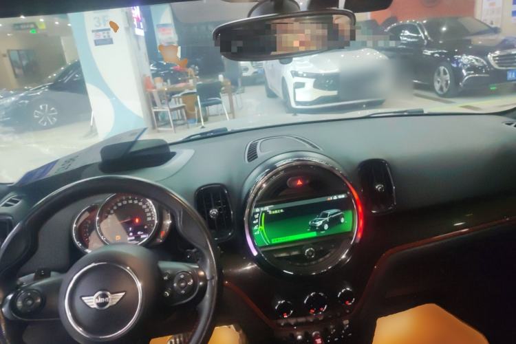 Used MINI JCM COUNTRYMAN 2017 2.0T JOHN COOPER WORKS Traveler
