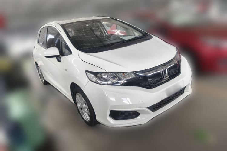 Used Honda Fit 2018 1.5L CVT Comfort Sunroof Version Front Right 45 Deg