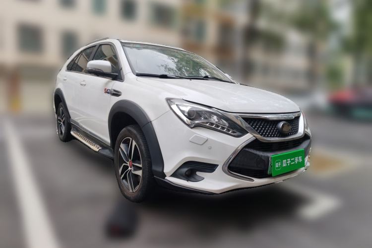 Used BYD Tang New Energy 2015 2.0T Four-Wheel-Drive Flagship Model