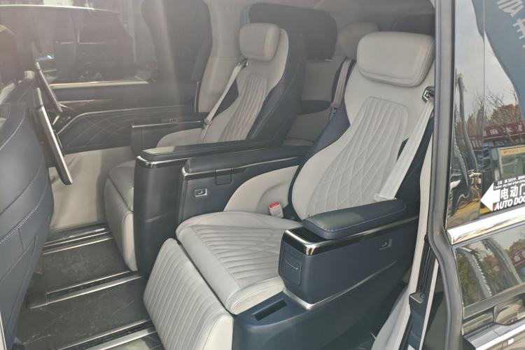 Used SAIC MAXUS G90 2022 2.0T Interstellar Six-Seater Edition