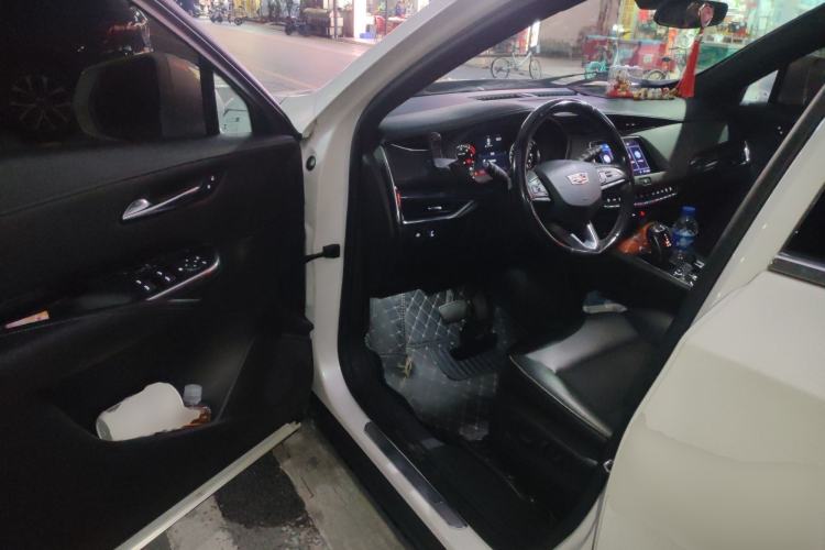 Used Cadillac XT4 2018 28T Two-Wheel Drive Tech Version
