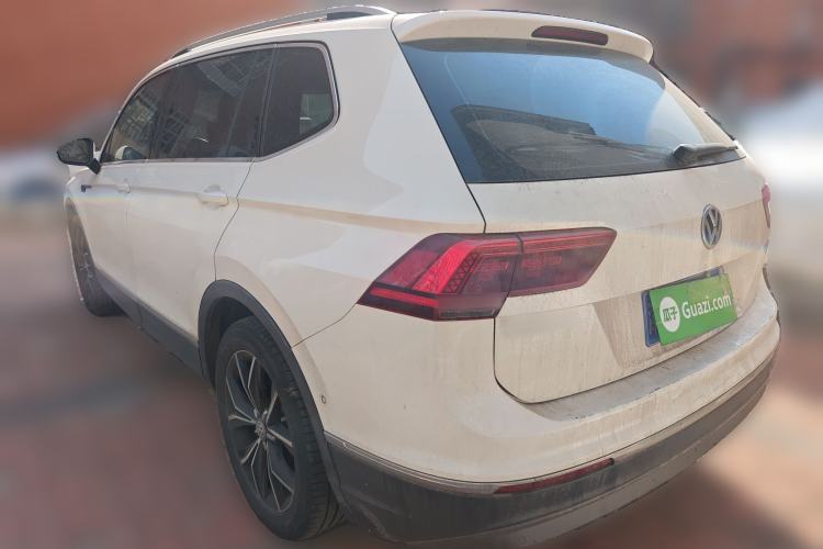 Used Volkswagen Tiguan L 2017 330TSI Automatic Two-Wheel Drive Flagship Edition Rear Left 45 Deg